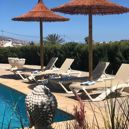 Lovely 'solana' With Big Garden, Pool شقة تيولادا